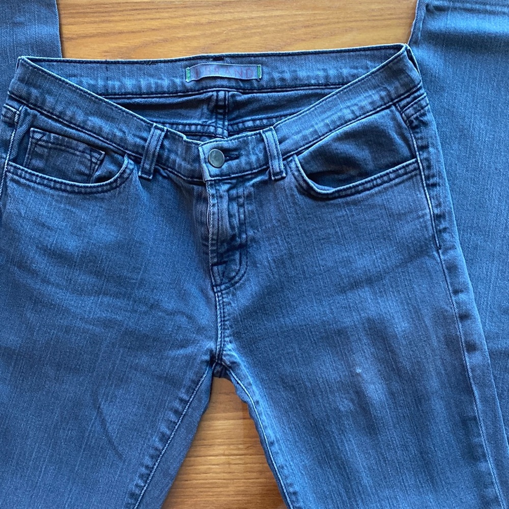 J Brand Gray distressed  Jeans  size 29